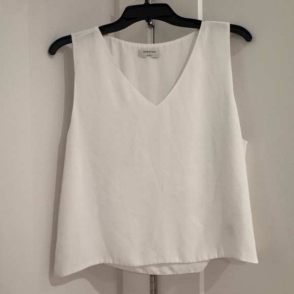 ARITZIA - BABATON - White Tank Blouse - Size L - Pre-Owned - Picture 1 of 4